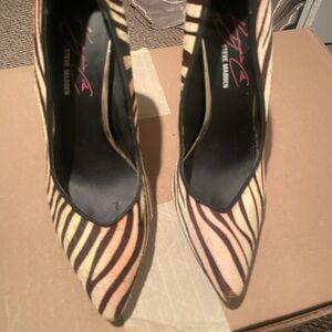 Steve Madden Zebra Stripe Heels - Black and Cream pumps